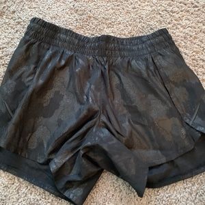 Black camo athleta shorts